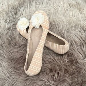 AEROSOLES Beige Striped Flats with Floral Accent